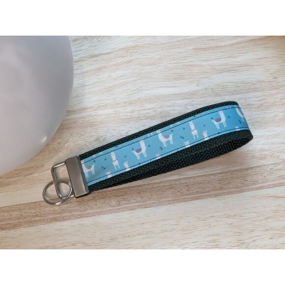 Llama Keychain Wristlet Feather Boho Fabric Key Ring FOB Green Blue Animal Lover - Picture 3 of 8